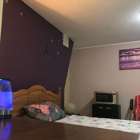 Apartamento Single Large Room Hastings Ngoại thất bức ảnh
