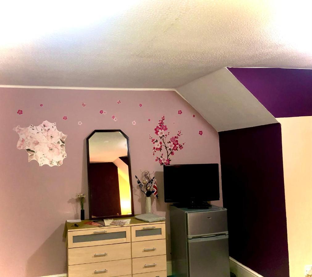 Apartamento Single Large Room Hastings Ngoại thất bức ảnh